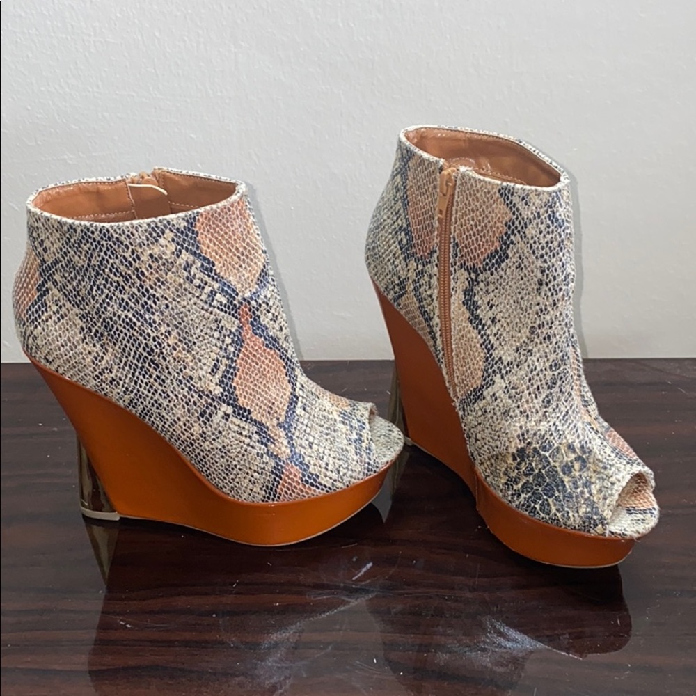 Snakeskin wedges